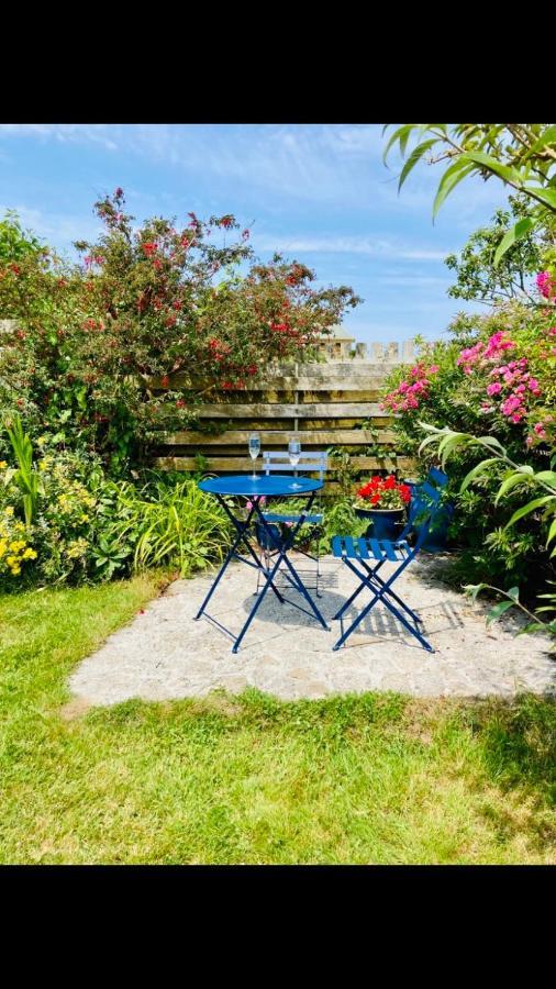 Welcoming Bungalow With Parking And Garden St Agnes  Exterior photo